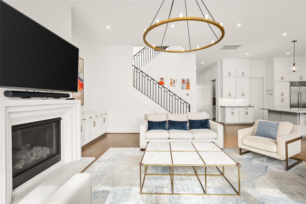 4007 Swarthmore Street