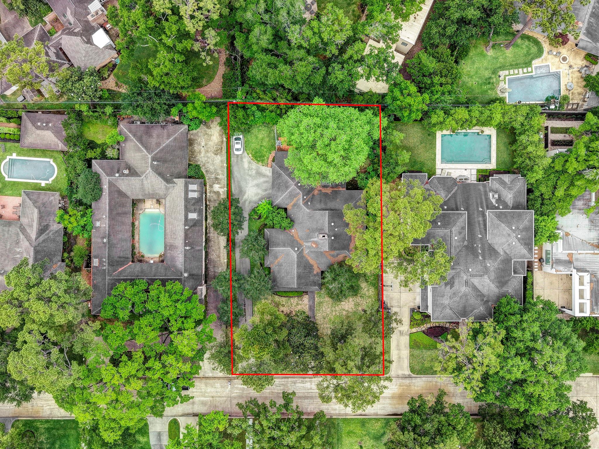713 W Creekside Drive