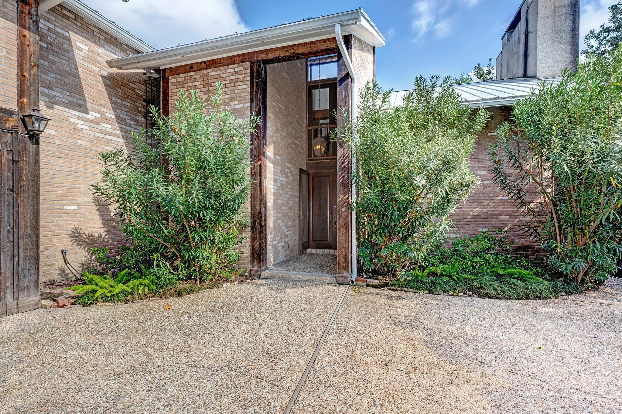 5623 Indian Circle