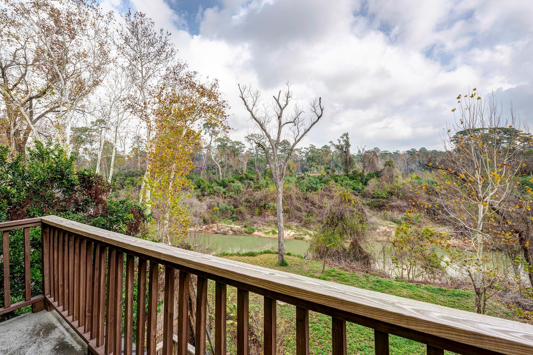 5623 Indian Circle