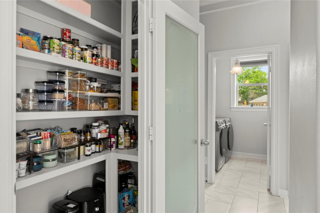 4411 Rosslyn Road