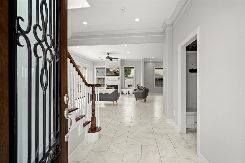 4411 Rosslyn Road