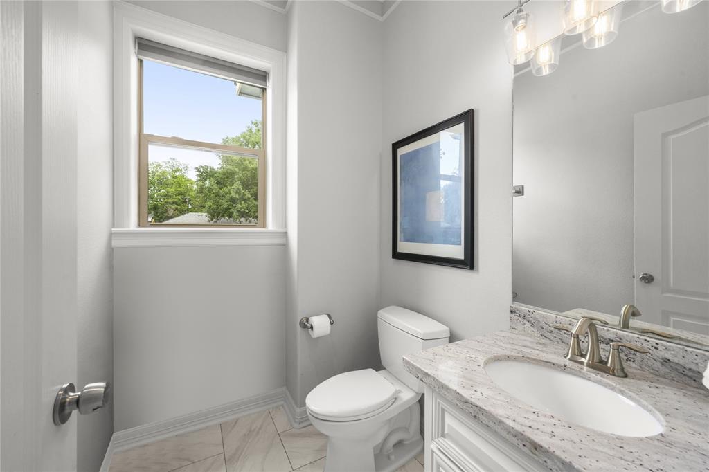 4411 Rosslyn Road