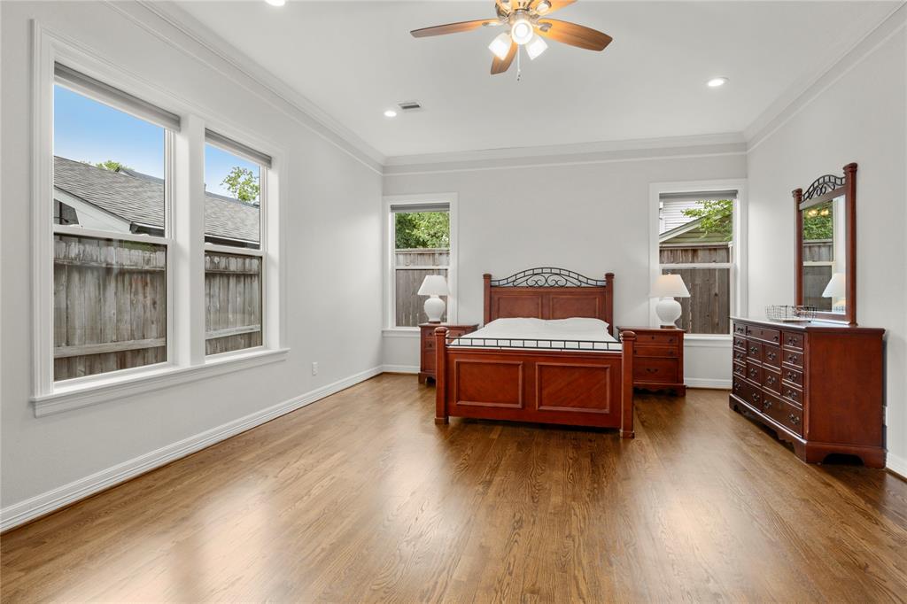 4411 Rosslyn Road