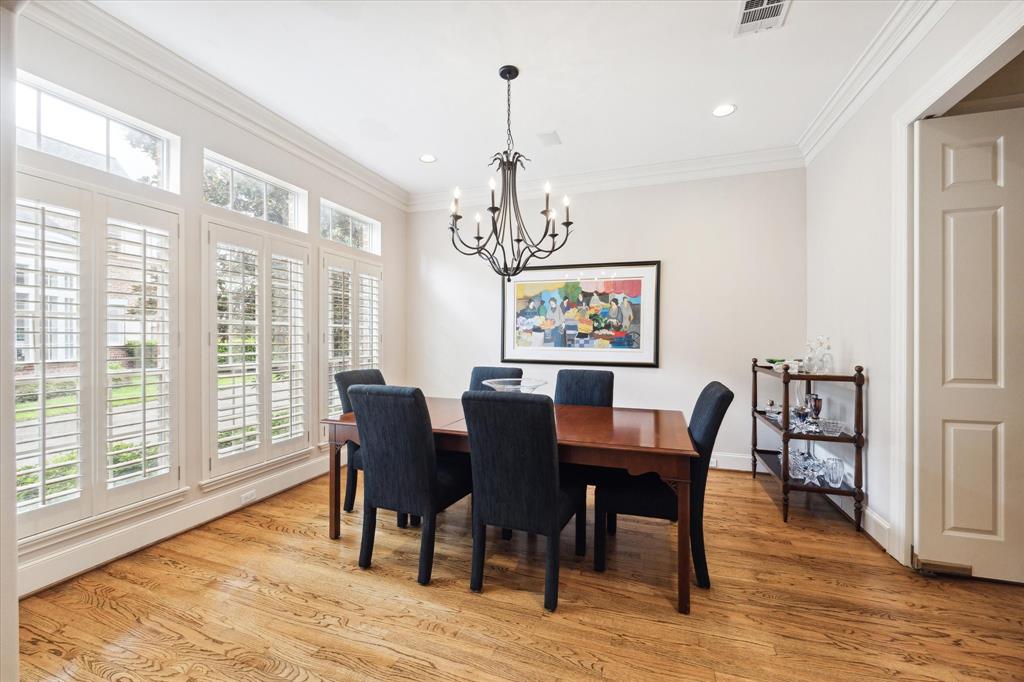 6089 Woodway Drive