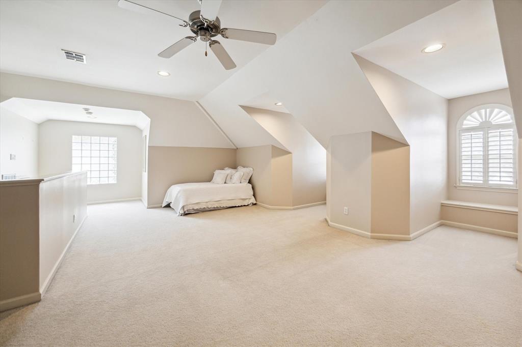 6089 Woodway Drive