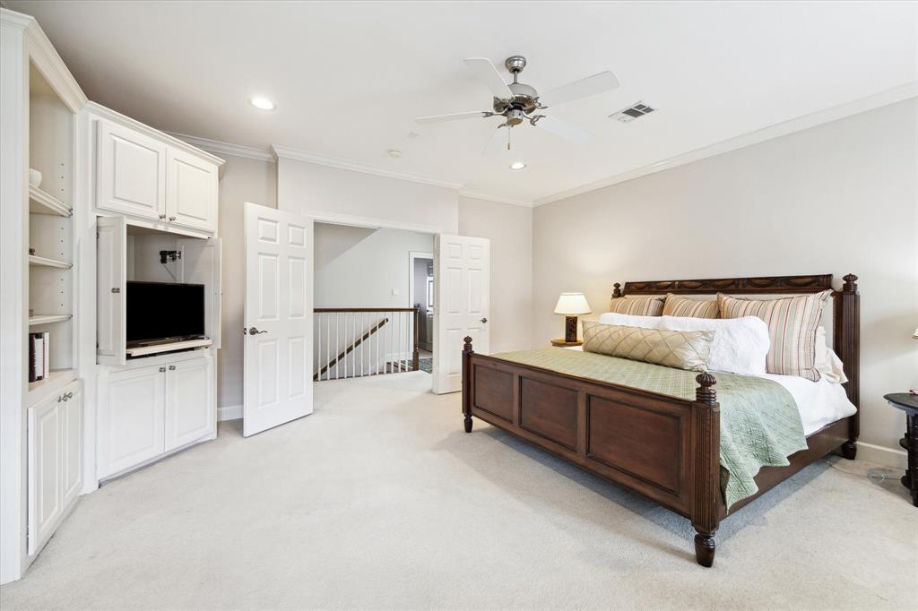 6089 Woodway Drive