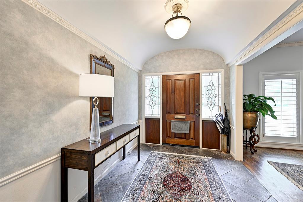 622 Hunters Grove Lane