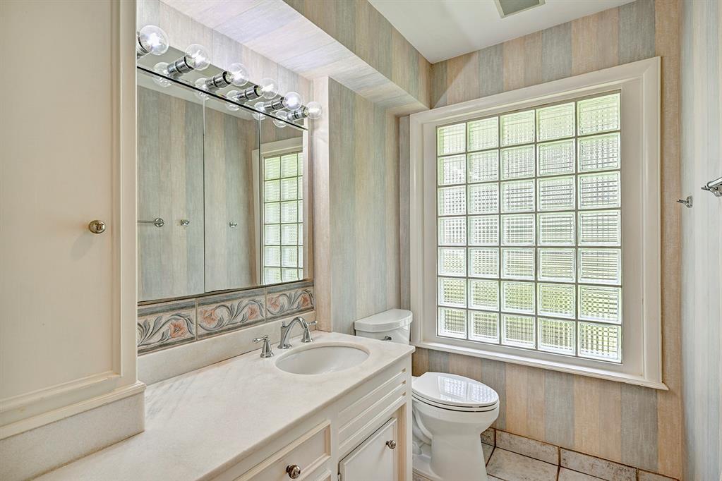 622 Hunters Grove Lane