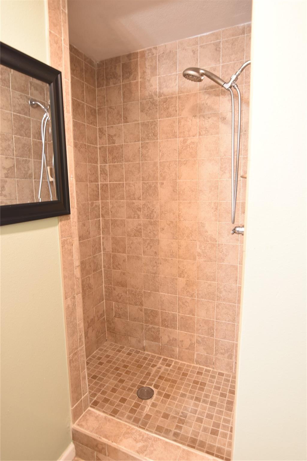 940 Wycliffe Drive # 2