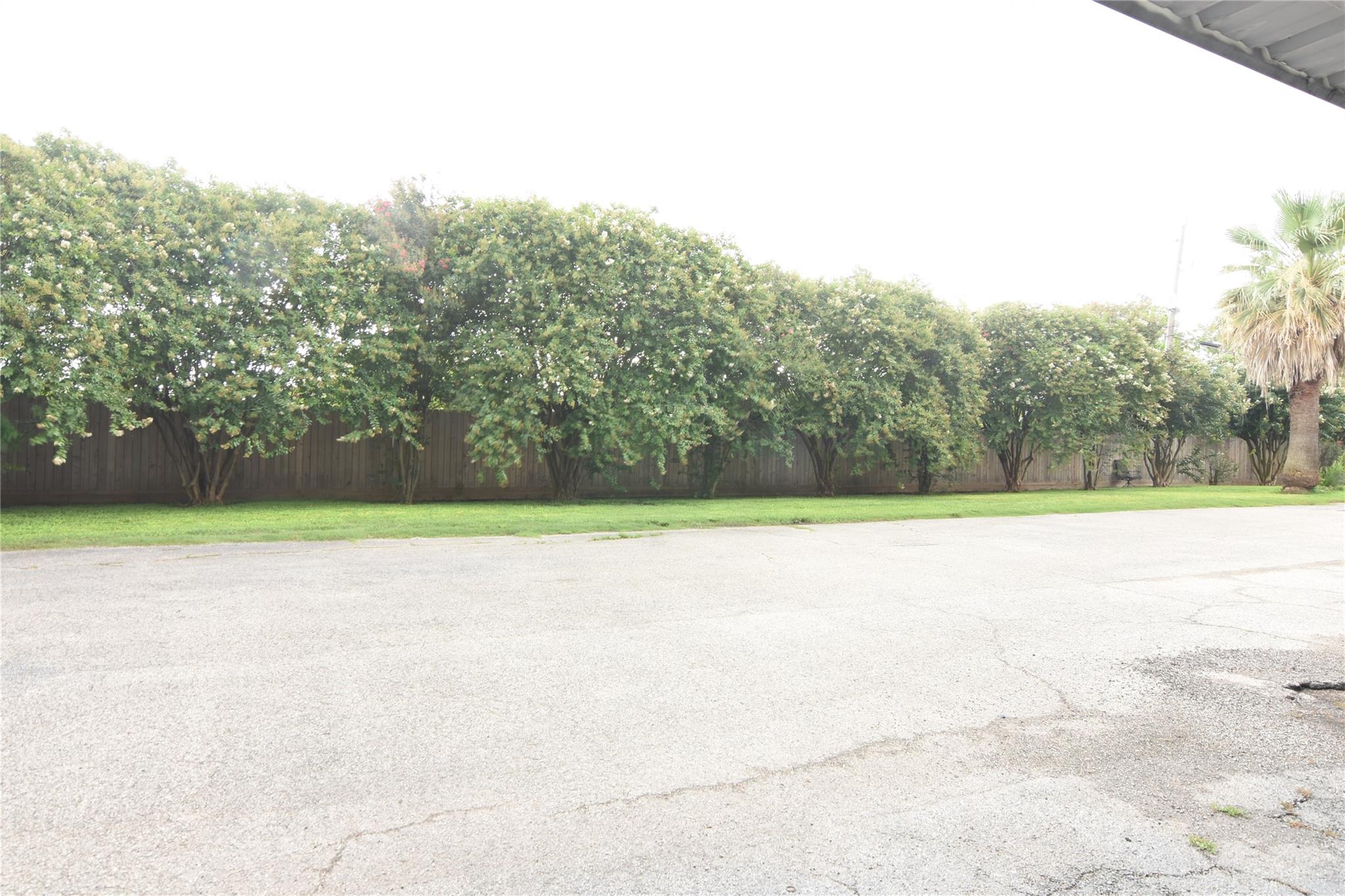 940 Wycliffe Drive # 2