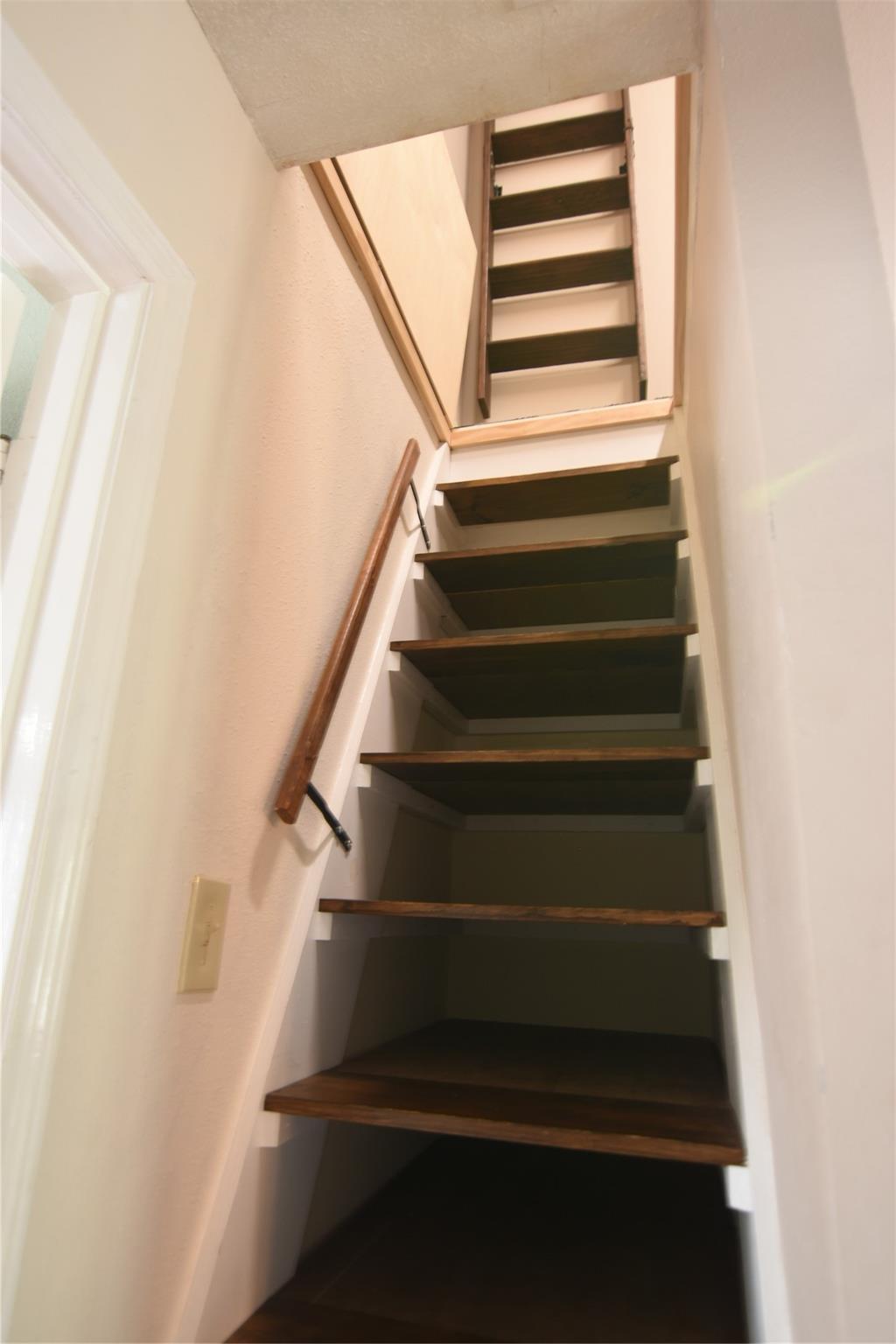 940 Wycliffe Drive # 2