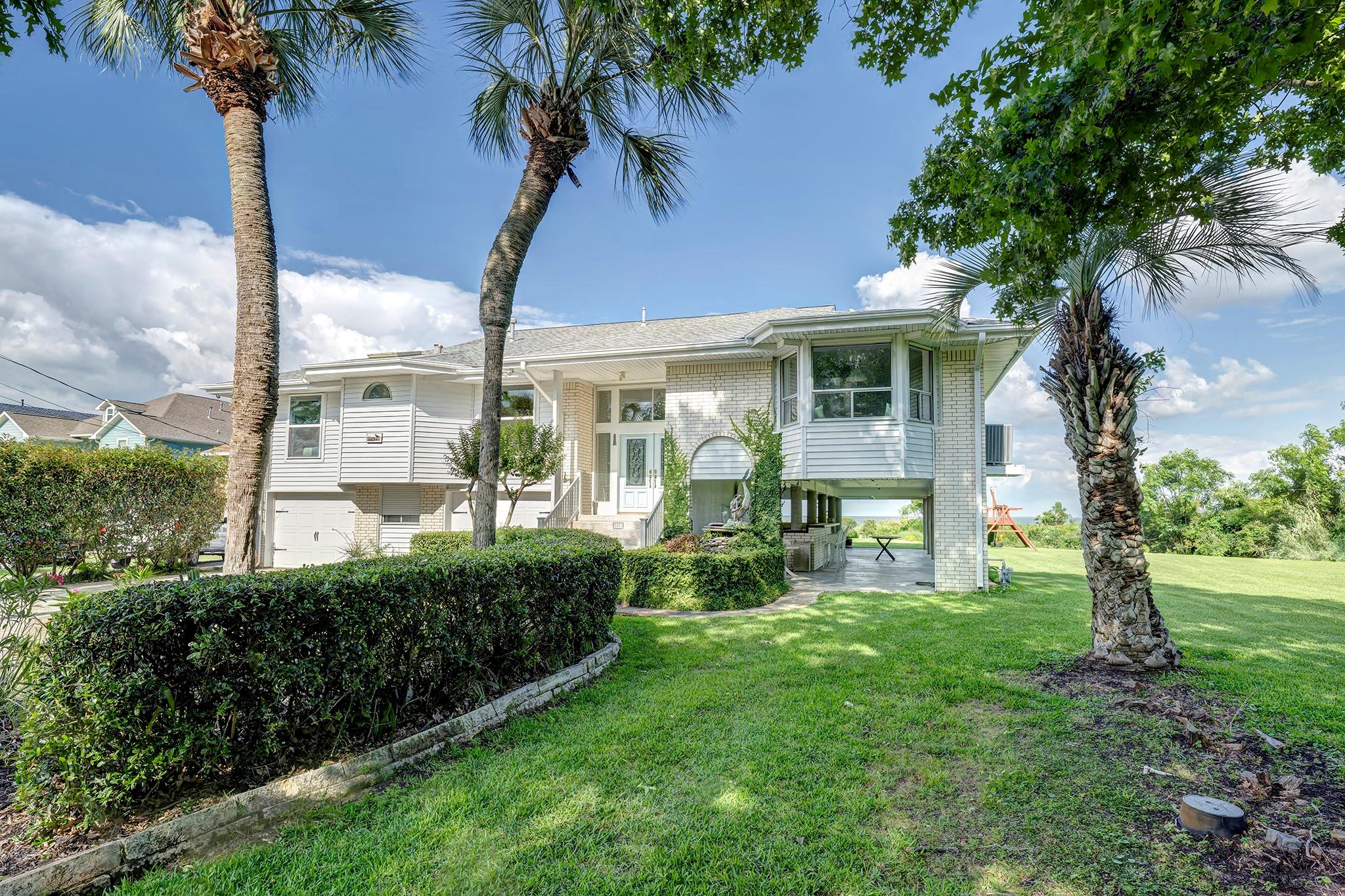 5113 Oleander Street