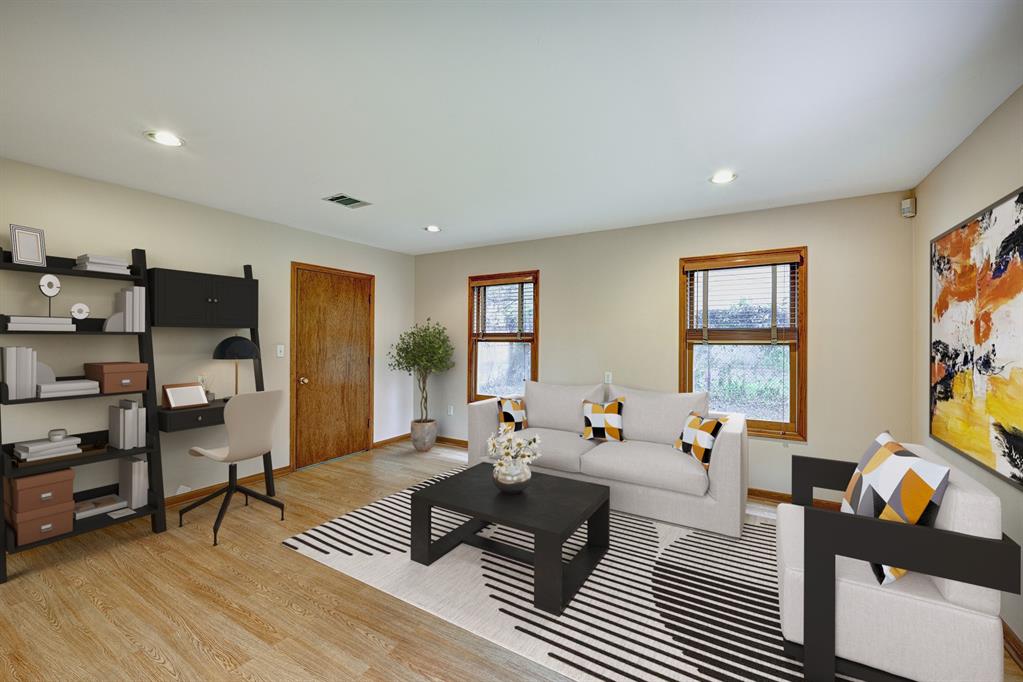 414 W 14th Street