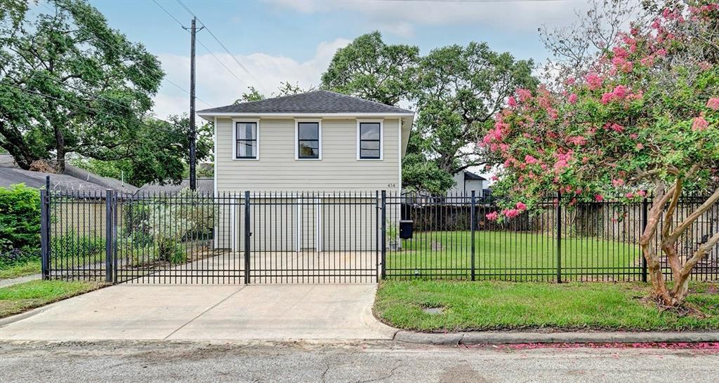414 W 14th Street