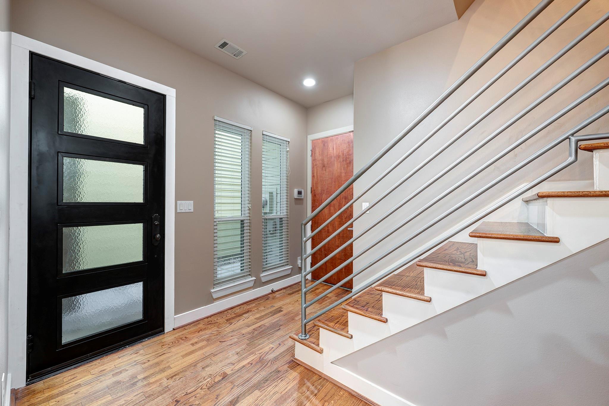 1406 Knox Street