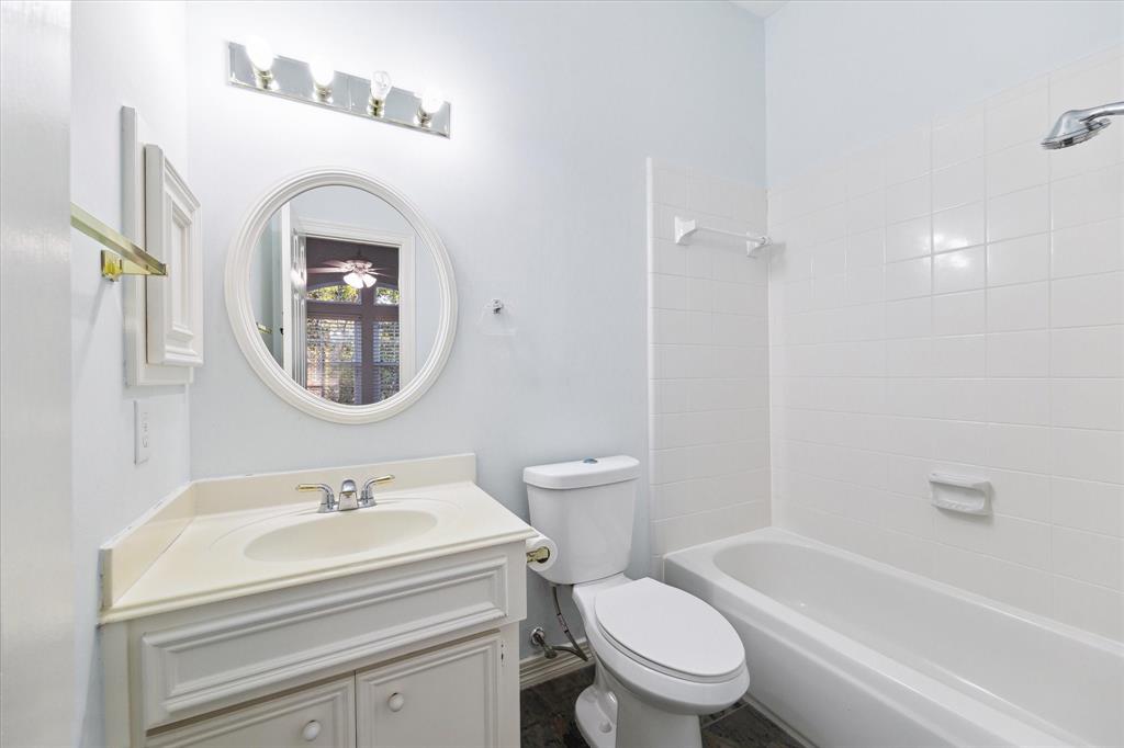 4110 Mooring Point Court