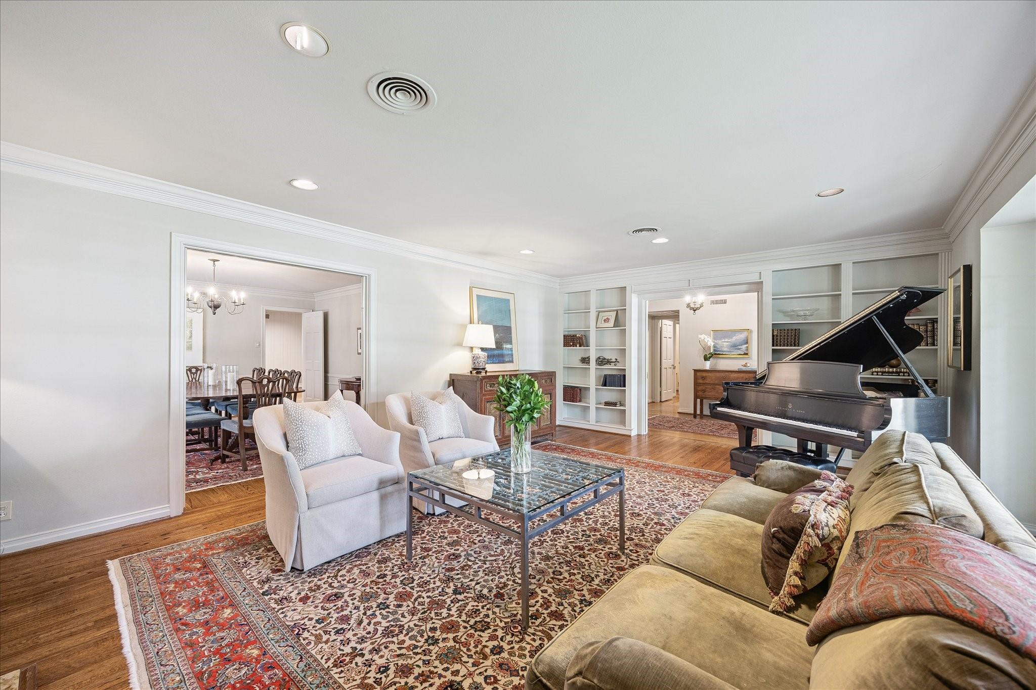 5744 Shady River Drive