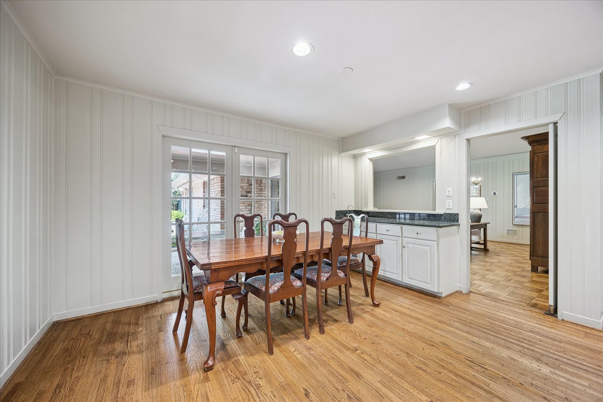 5744 Shady River Drive