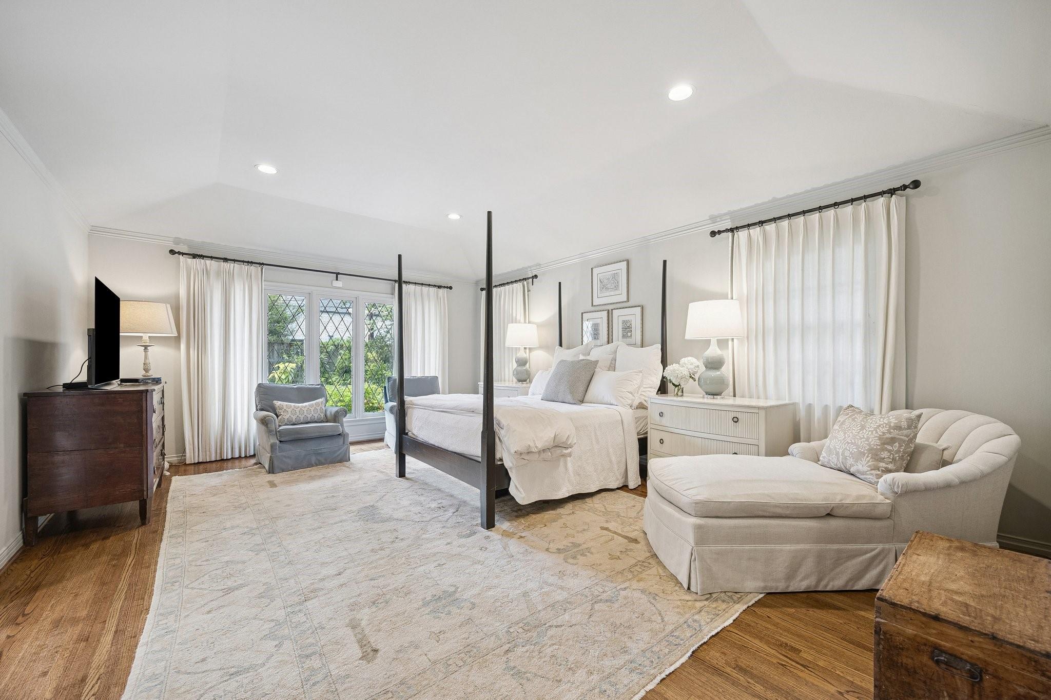 5744 Shady River Drive