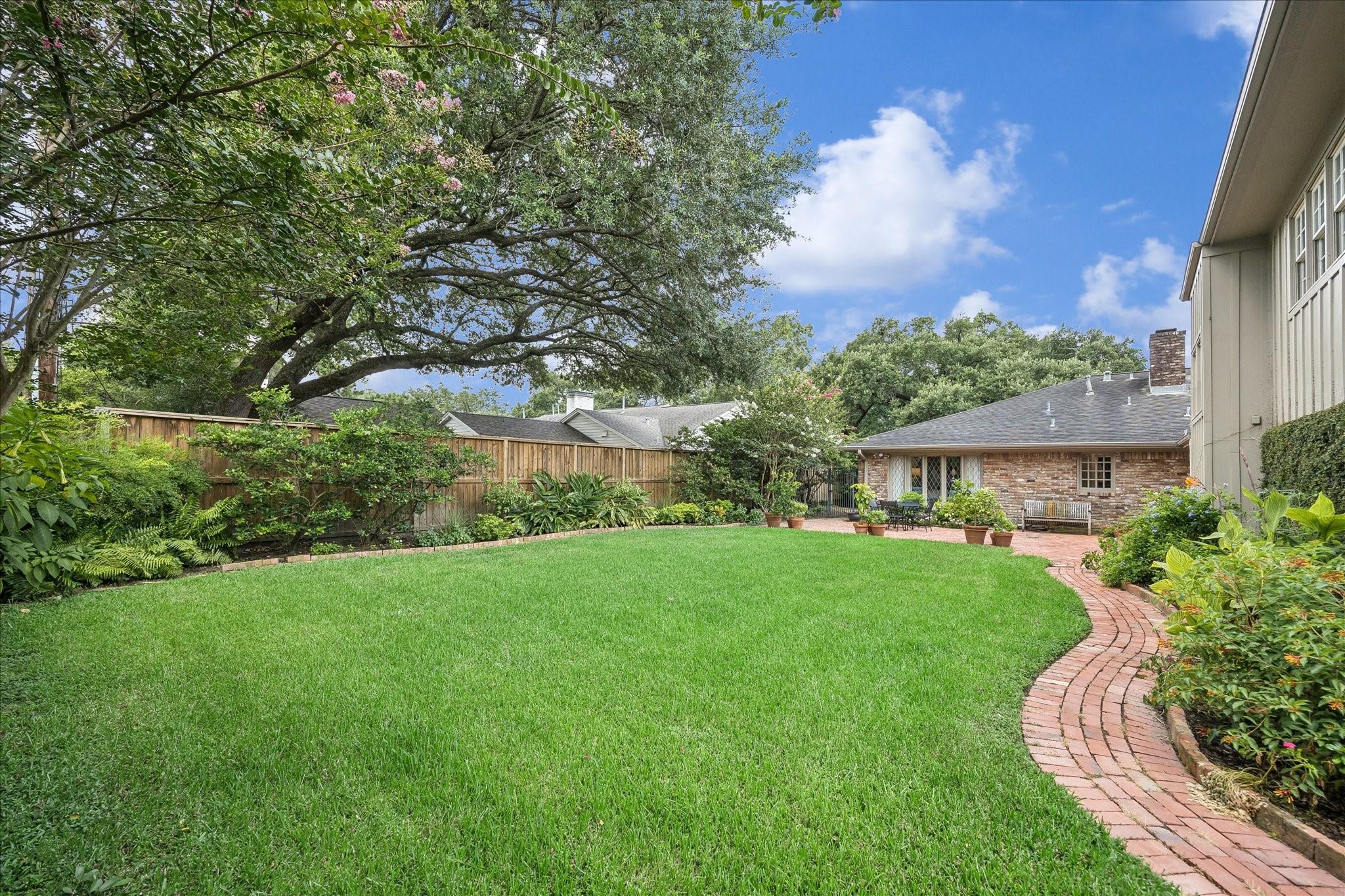 5744 Shady River Drive