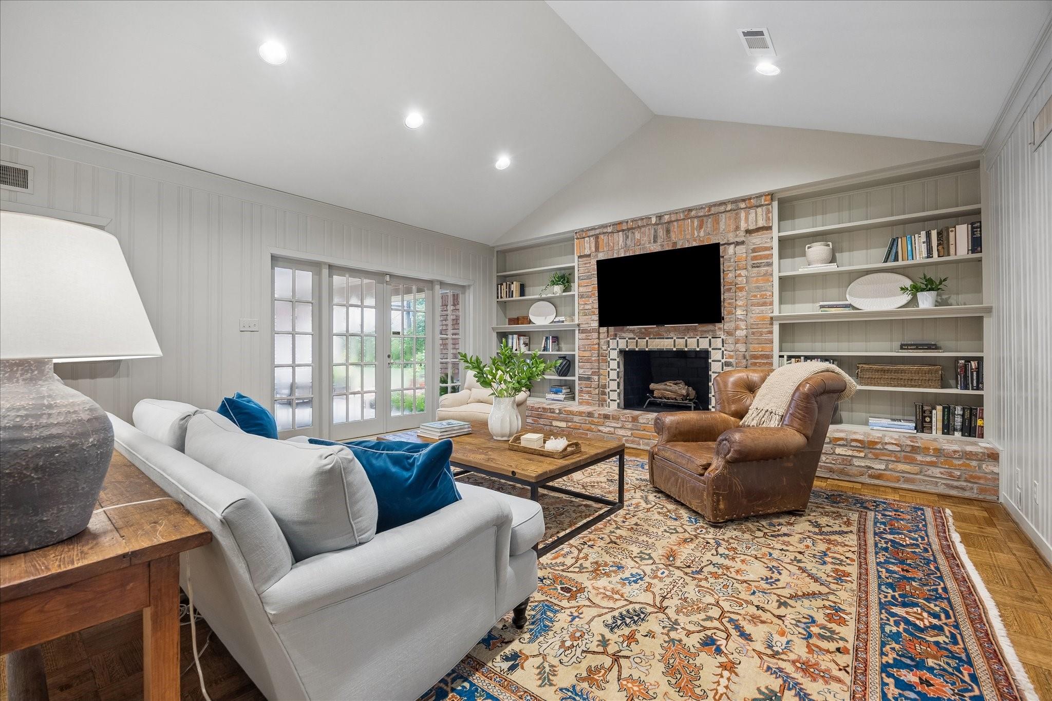 5744 Shady River Drive