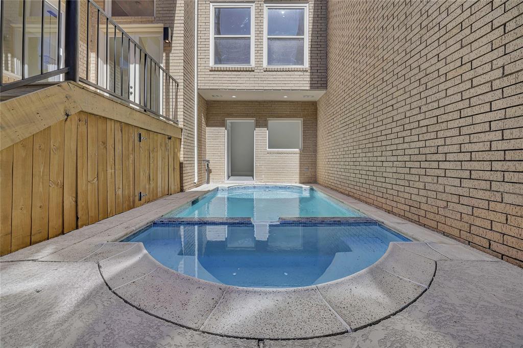 5923 Sugar Hill Drive