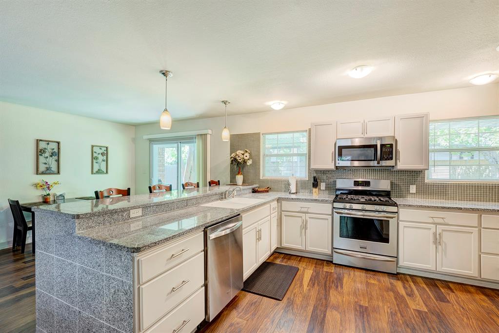 4109 Lymbar Drive