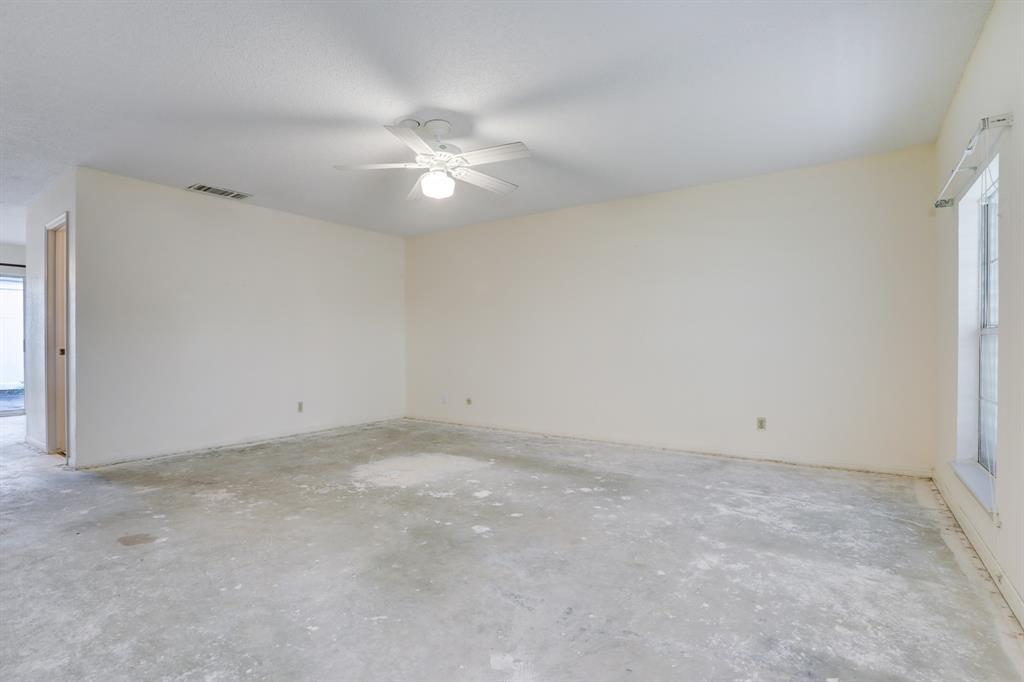 27 San Jacinto Drive