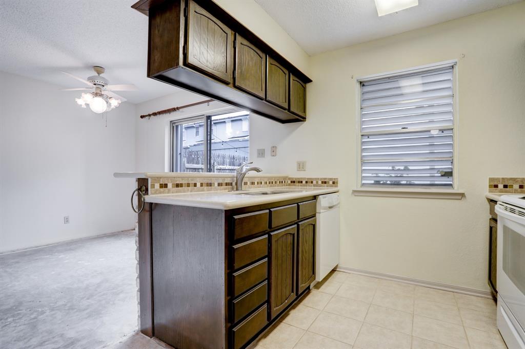 27 San Jacinto Drive