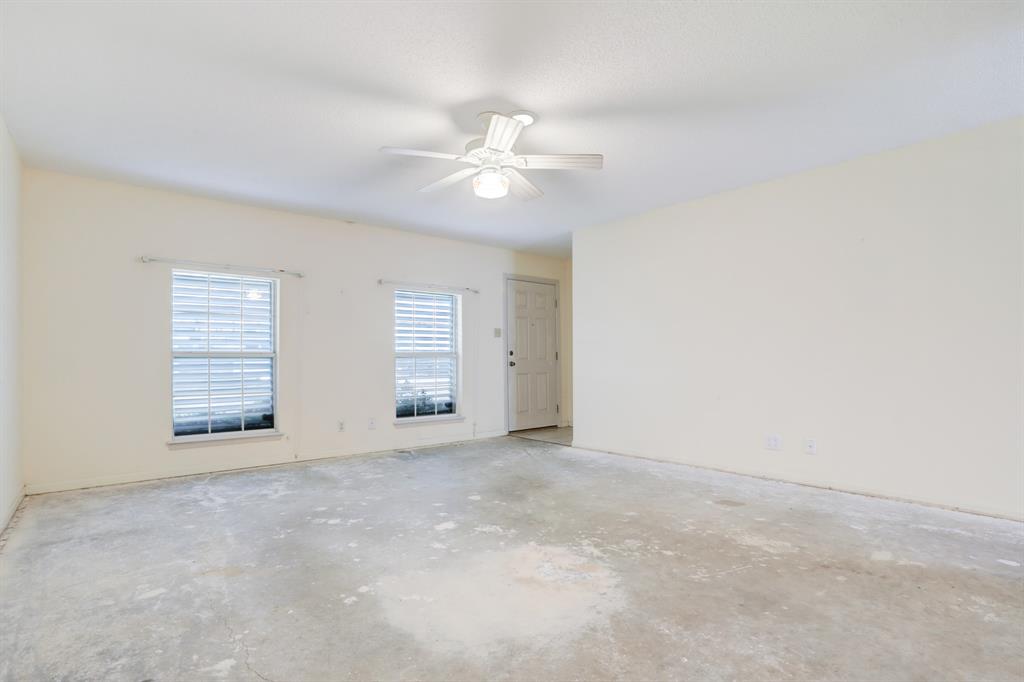 27 San Jacinto Drive