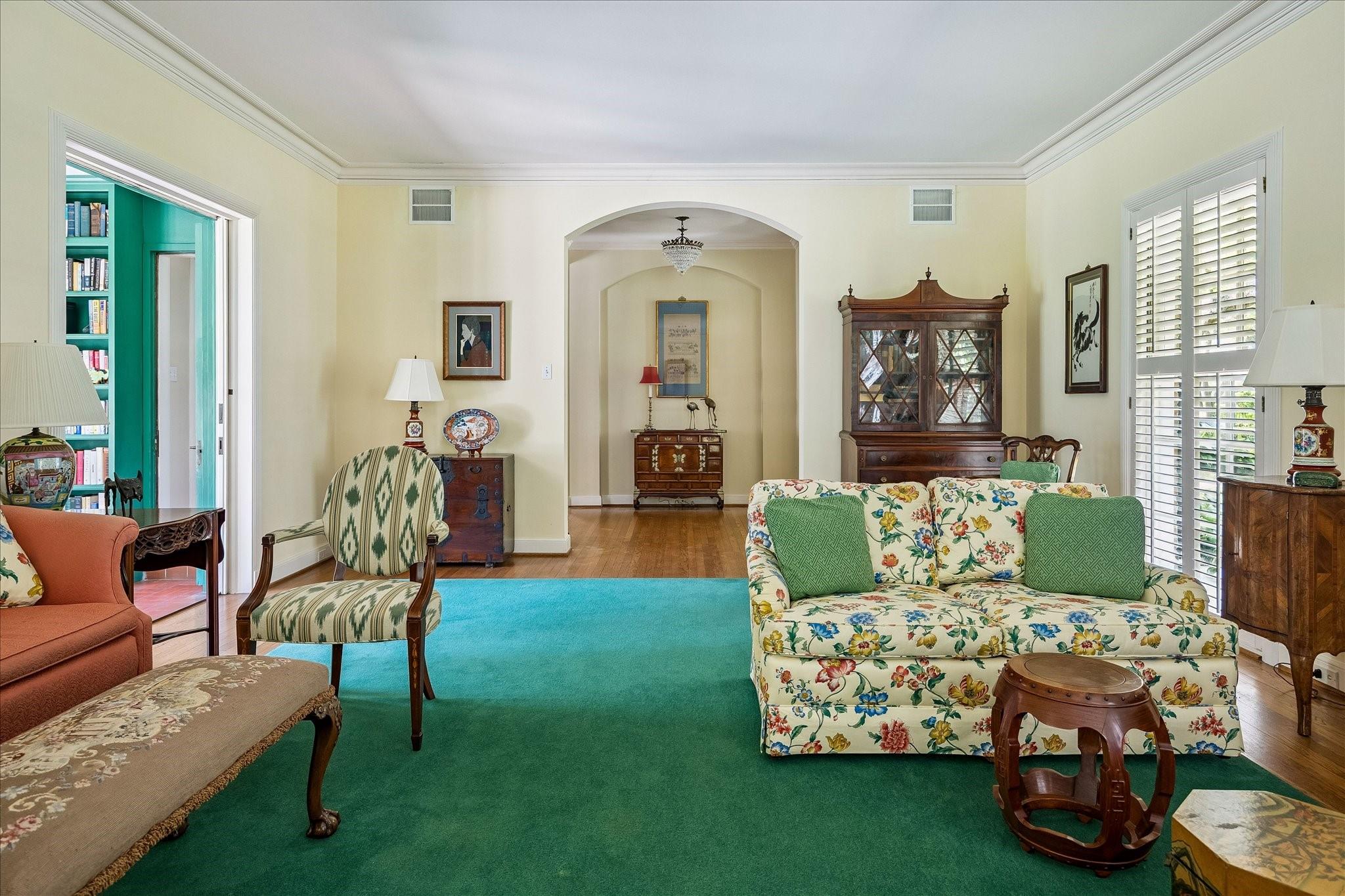 1705 North Boulevard