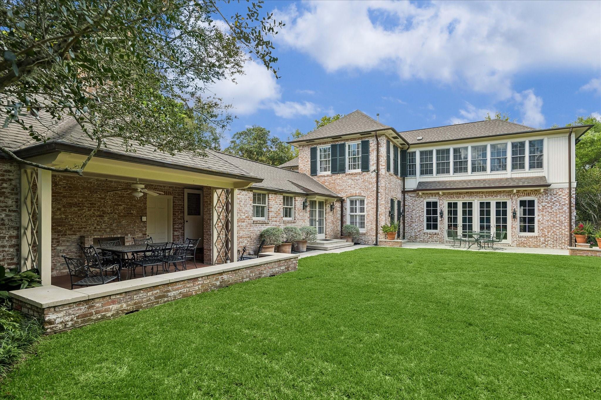 1705 North Boulevard