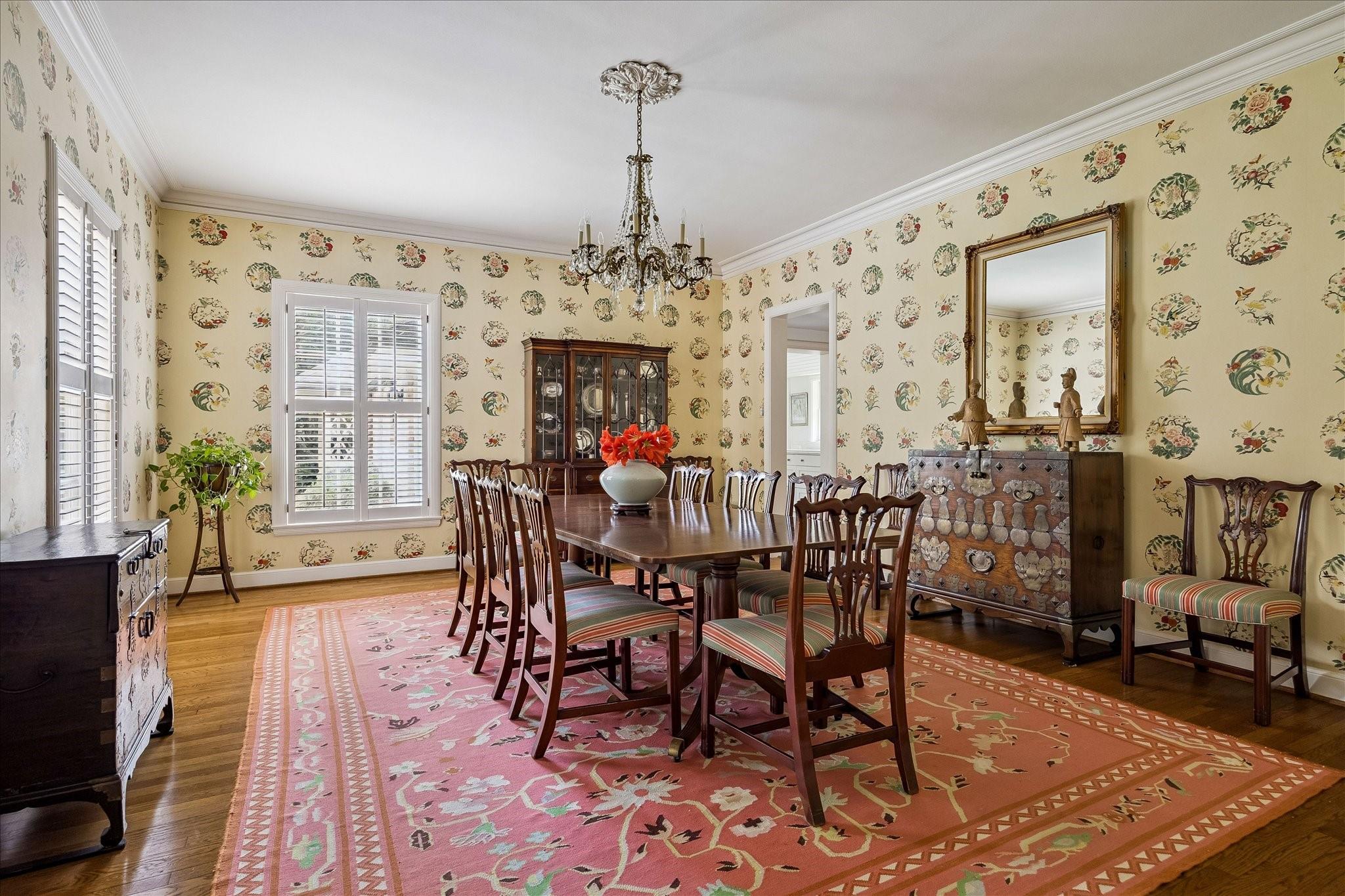 1705 North Boulevard