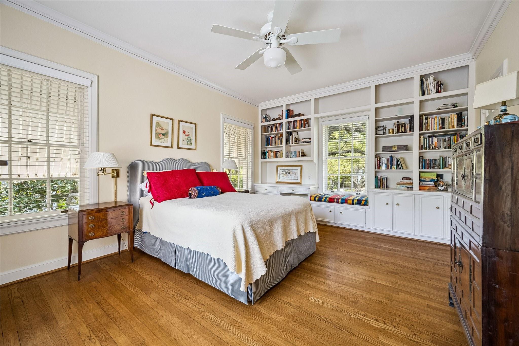 1705 North Boulevard