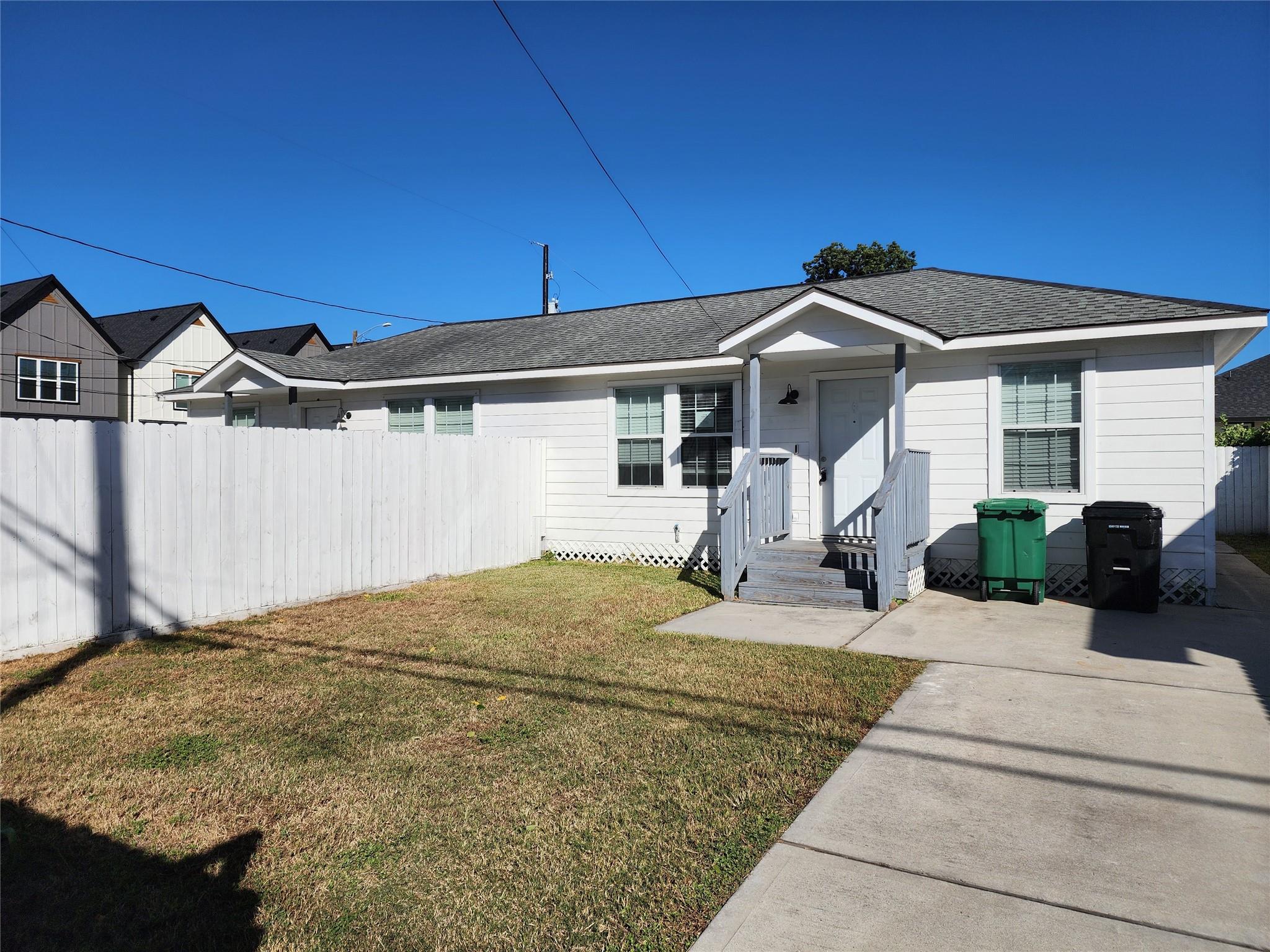 2610 Cochran Street # B Unit: A-B