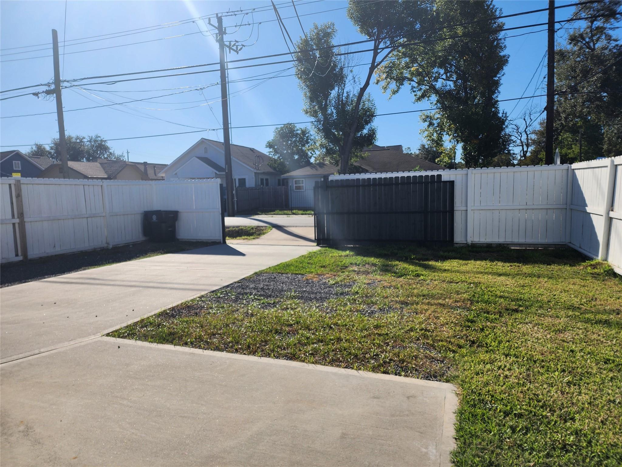 2610 Cochran Street # B Unit: A-B