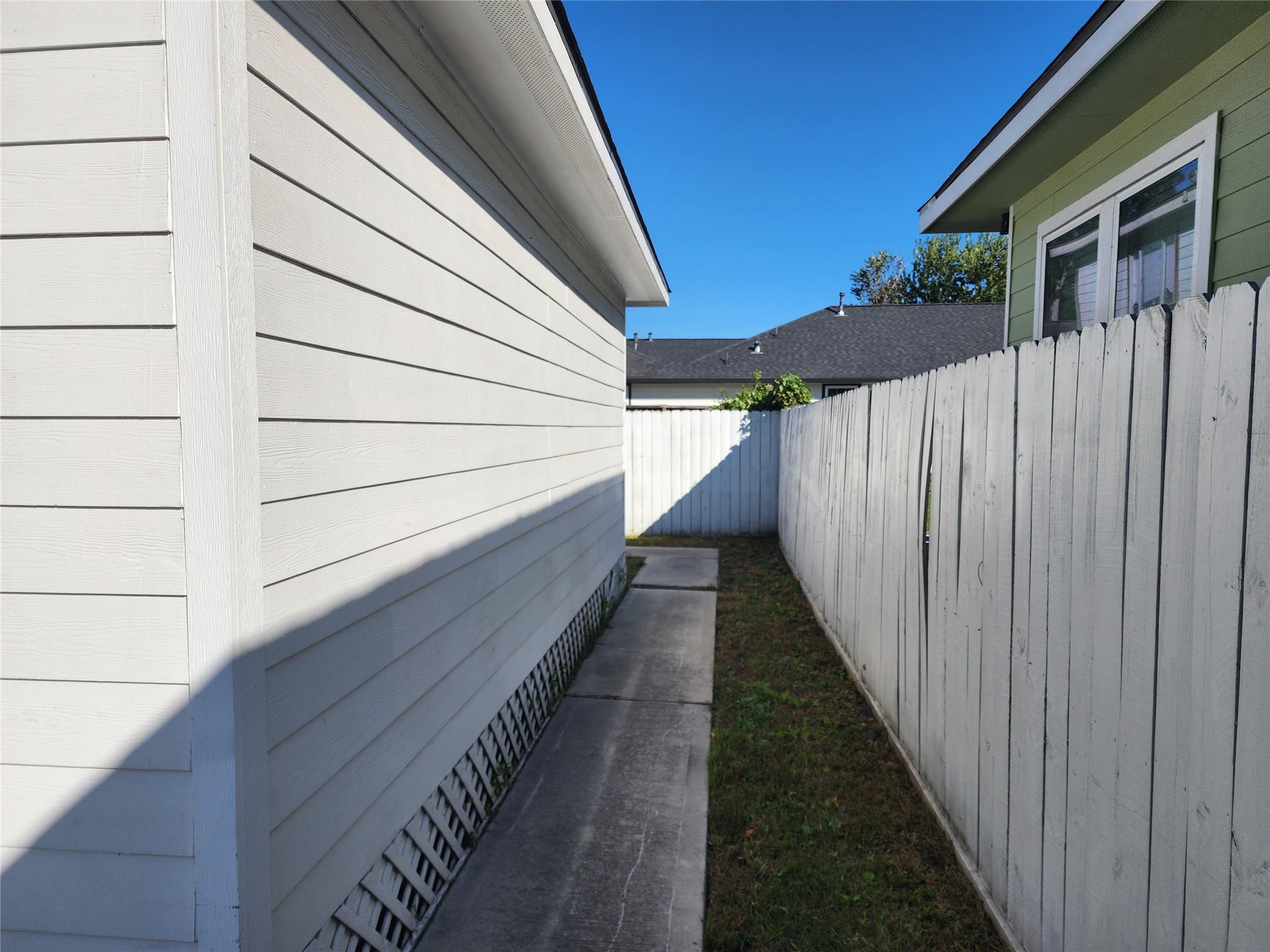 2610 Cochran Street # B Unit: A-B