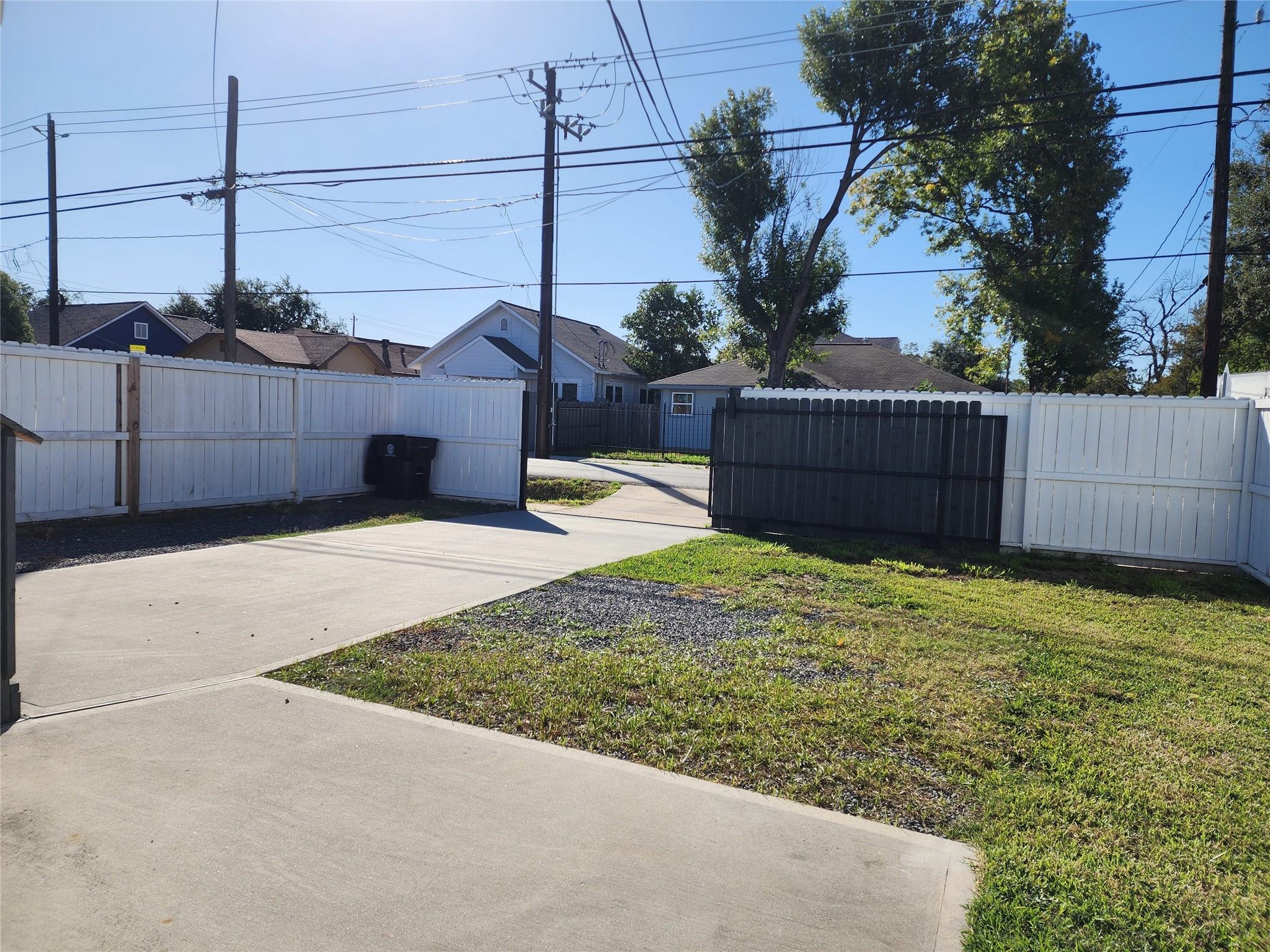 2610 Cochran Street # B Unit: A-B