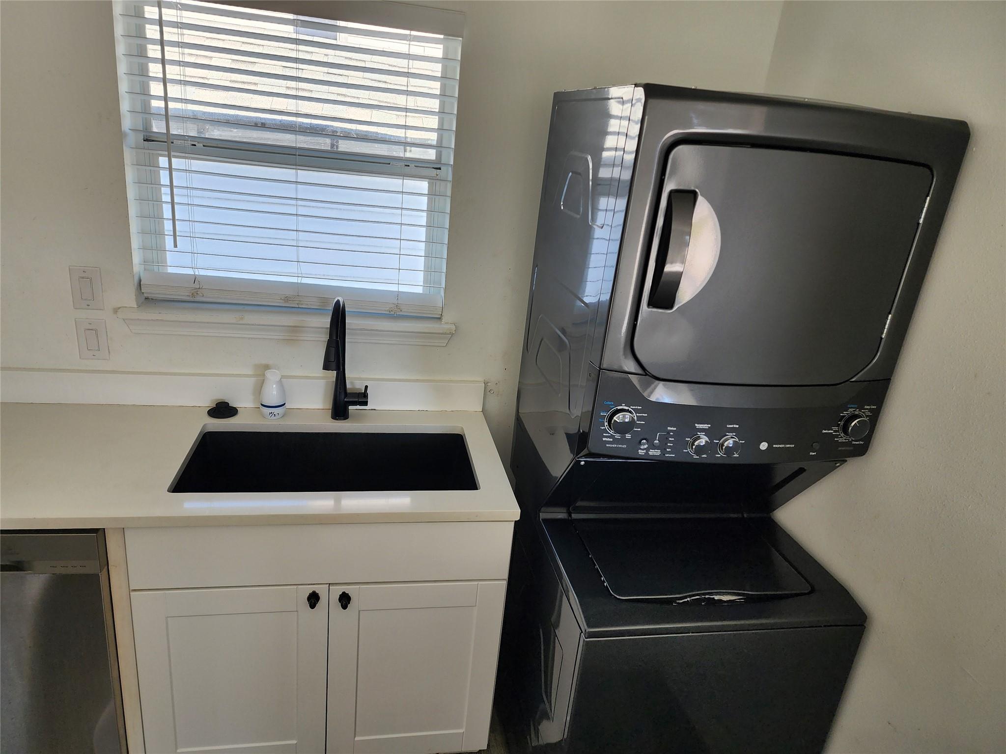 2610 Cochran Street # B Unit: A-B