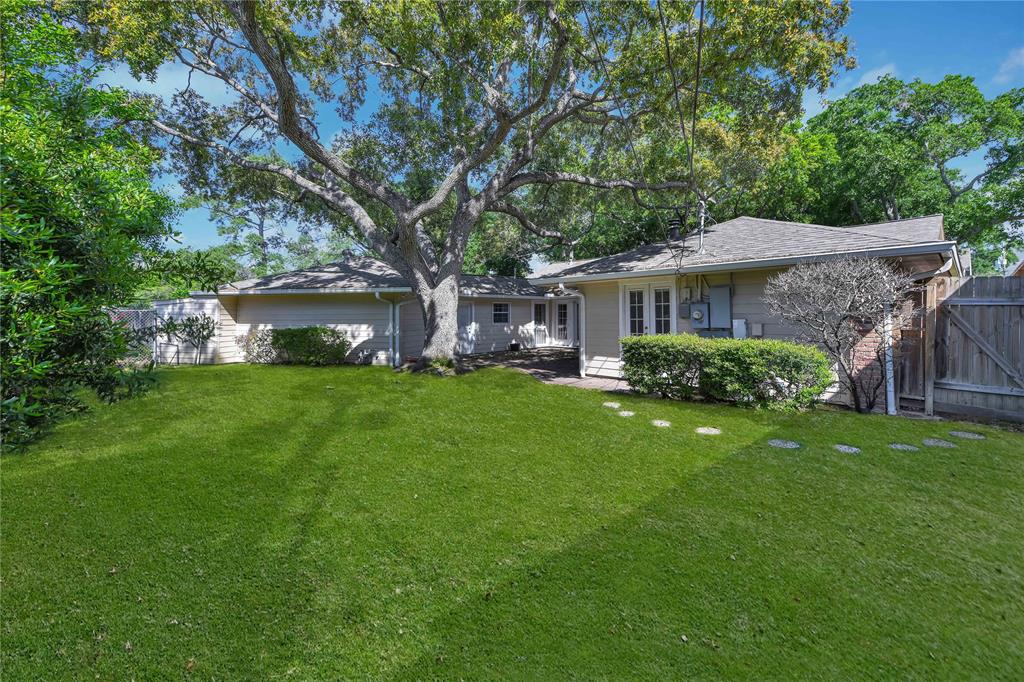 6261 Olympia Drive
