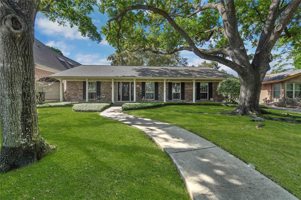 6261 Olympia Drive