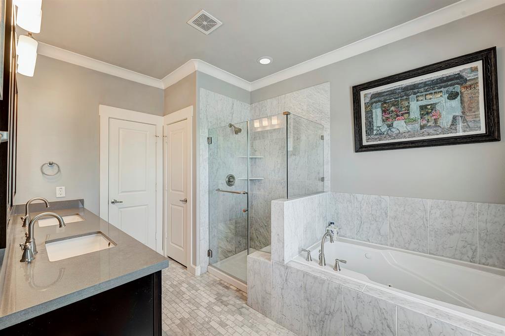 1633 W 23rd Street