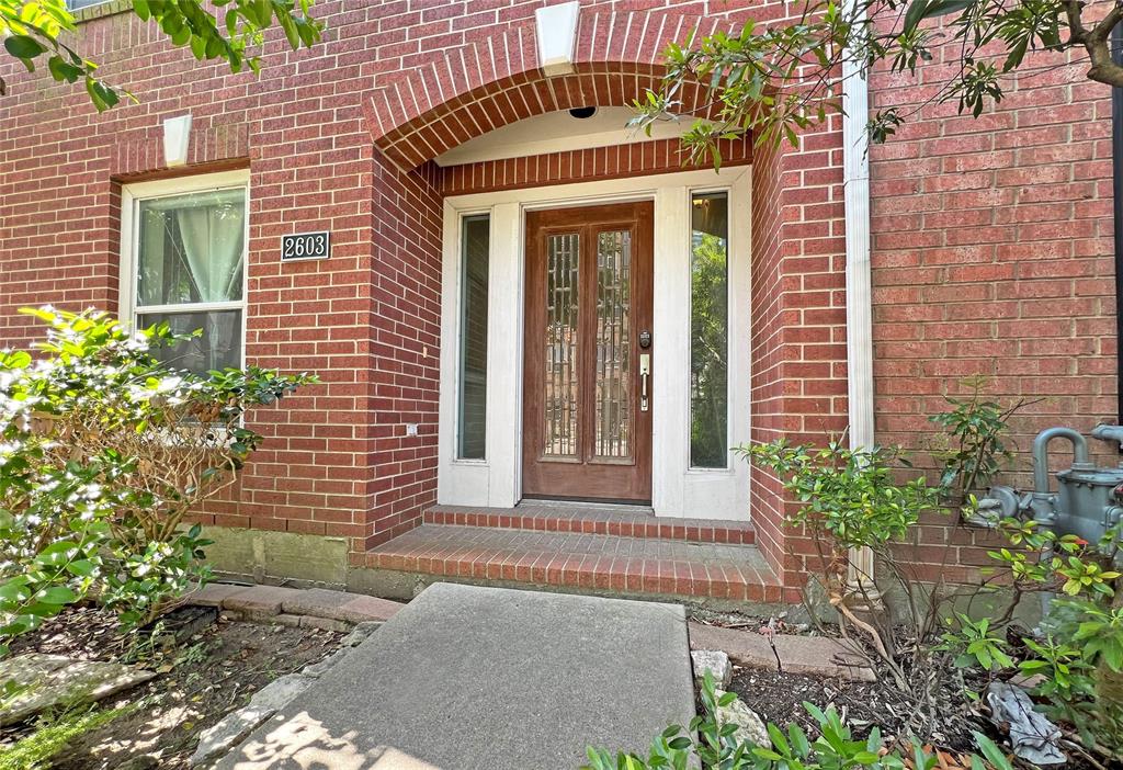 2603 W Dallas Street
