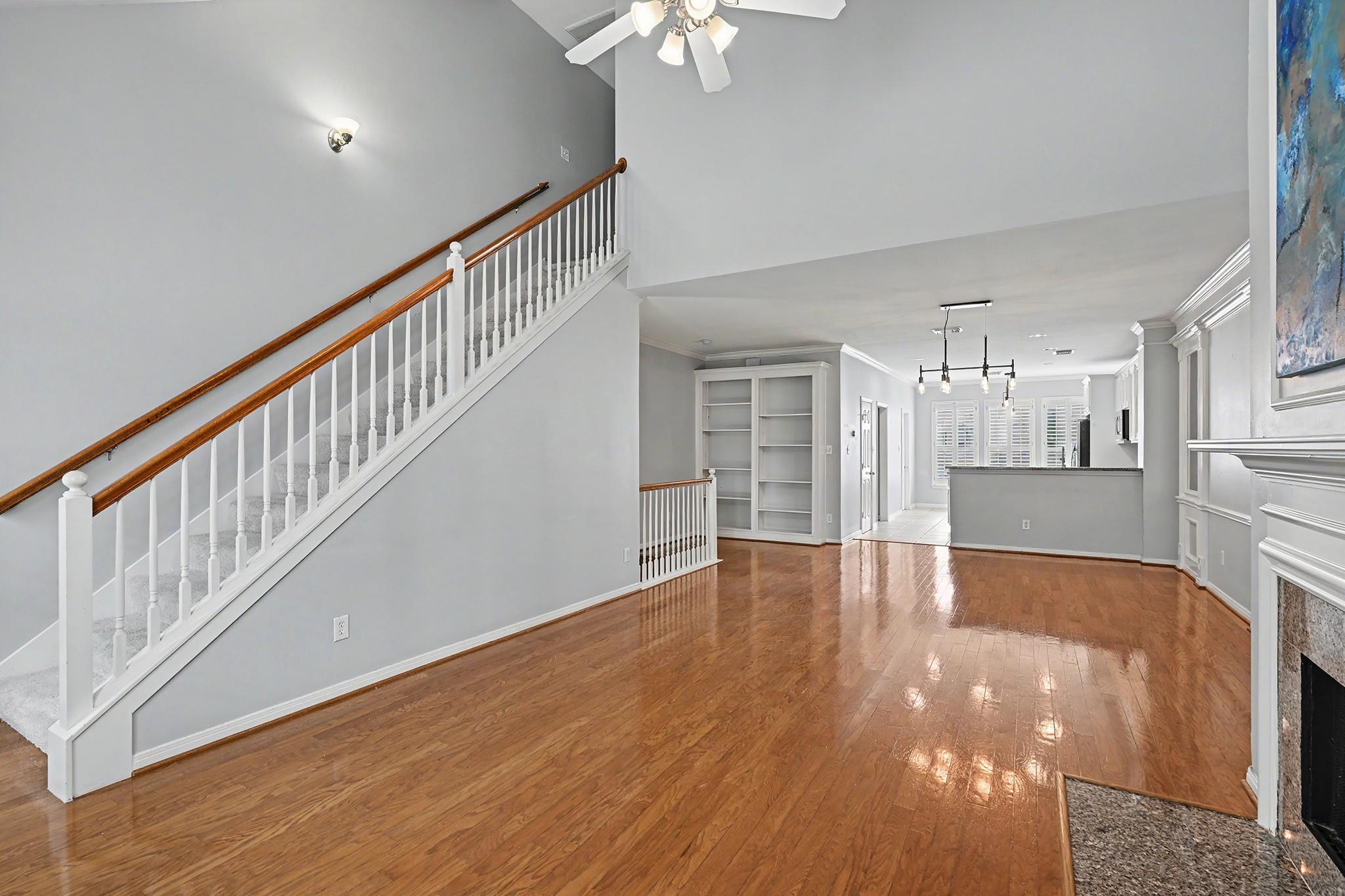 2905 W Dallas Street