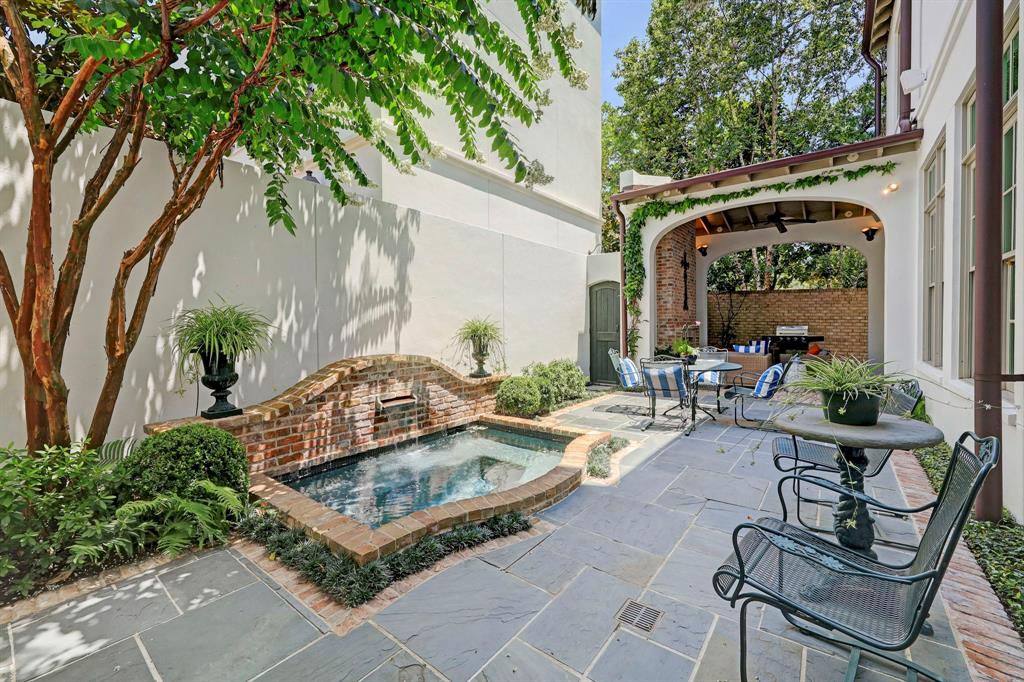 40 Audubon Hollow Lane