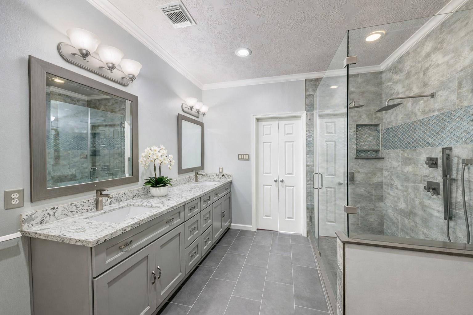 7827 Shady Villa Cove