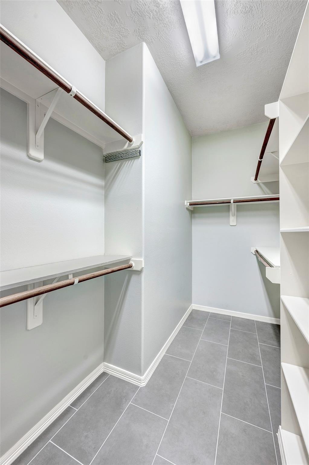 7827 Shady Villa Cove