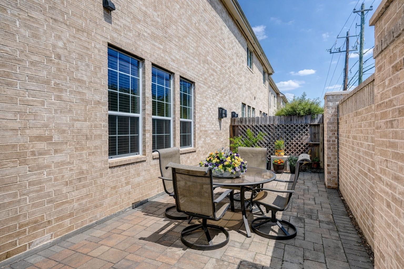 7827 Shady Villa Cove