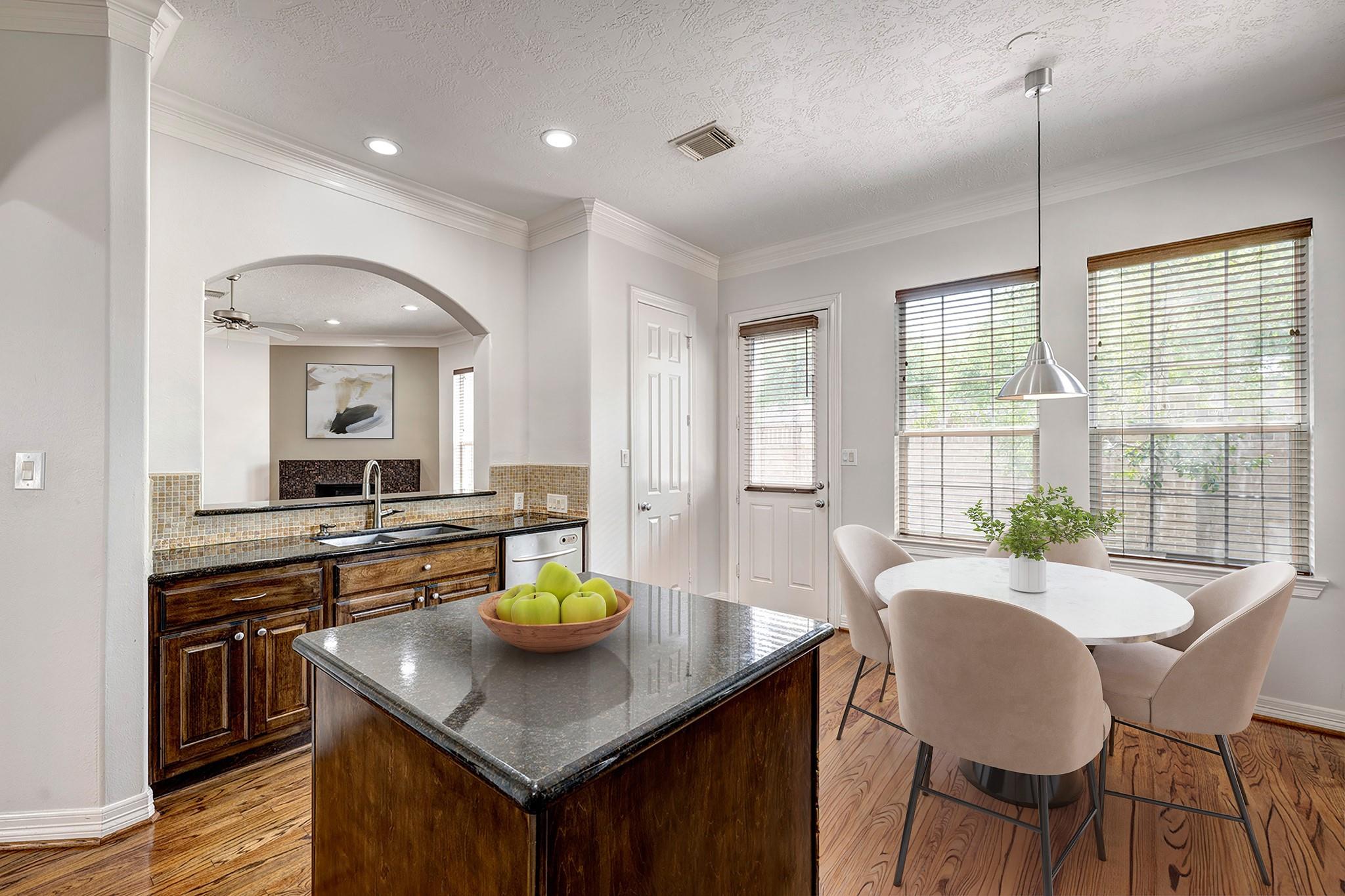 7827 Shady Villa Cove